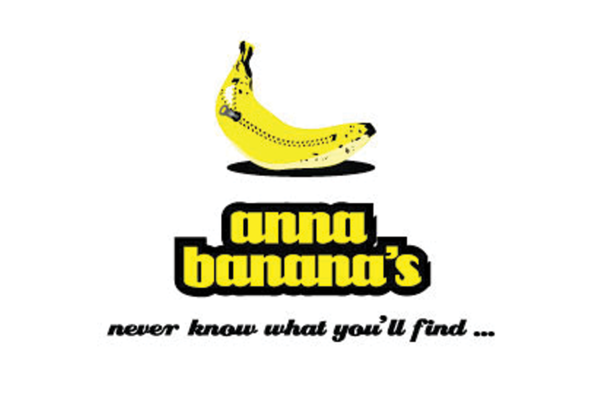 Anna Banana's Logo